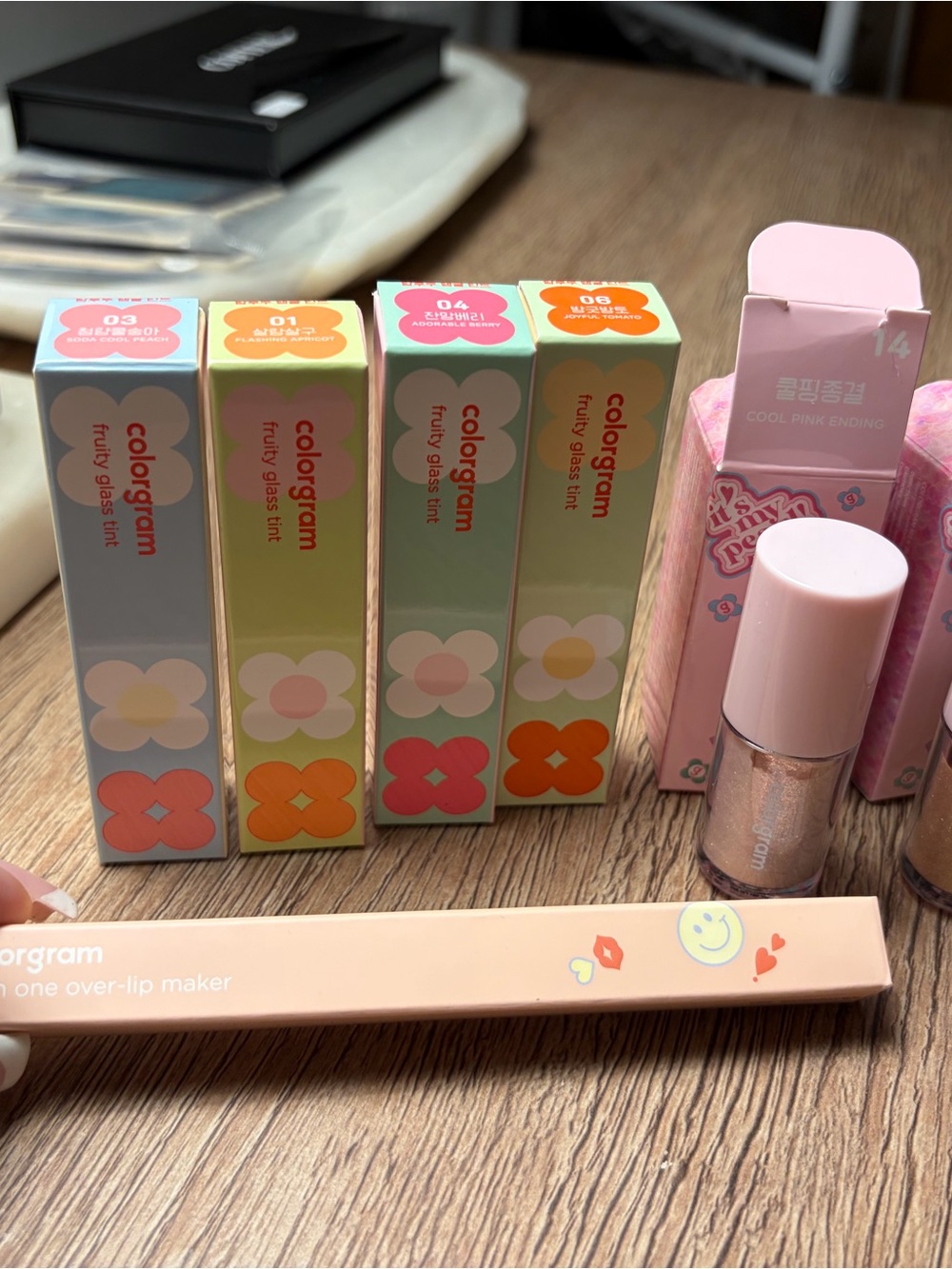 Fruity Glass Tint Lip Gloss - Pink Shade